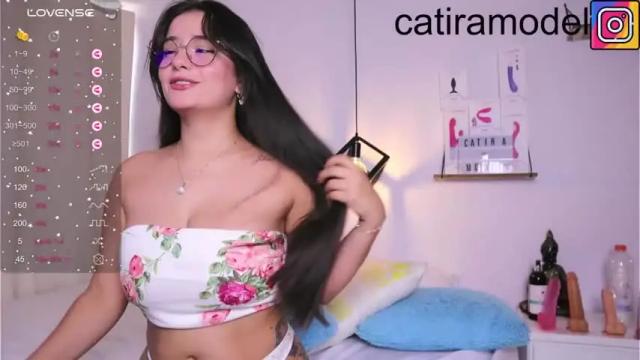 Image 2 of catira_model Stream on Chaturbate on 14 months ago