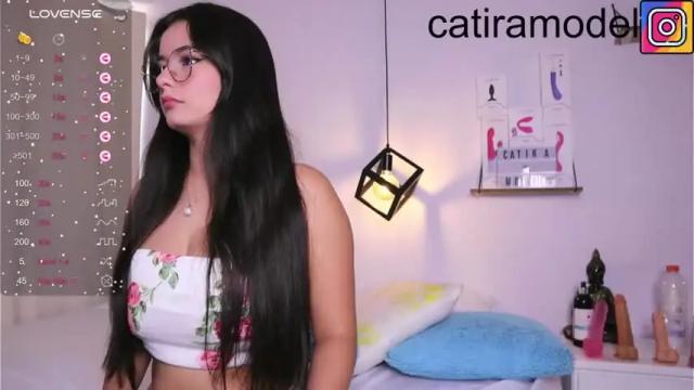 Image 6 of catira_model Stream on Chaturbate on 14 months ago