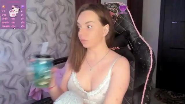 Image 4 of catisuwildcat Stream on Chaturbate on 7 months ago