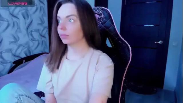 Image 3 of catisuwildcat Stream on Chaturbate on 7 months ago