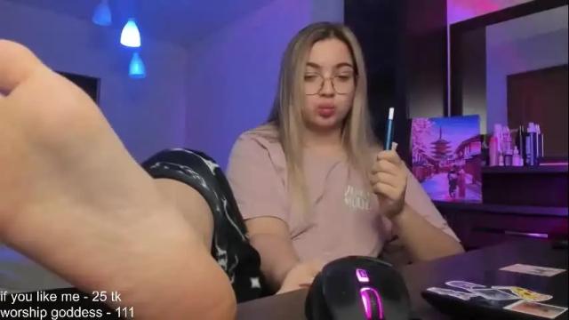 Image 11 of catrinaeuphorina Stream on Chaturbate on 23 days ago