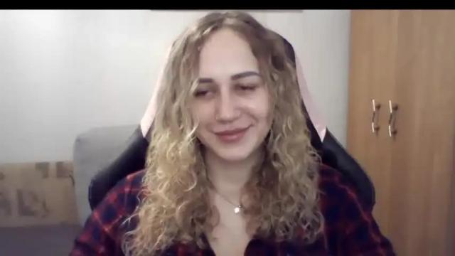 Image 4 of catrinbeauty Stream on Chaturbate on 14 months ago