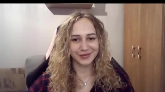 Image 6 of catrinbeauty Stream on Chaturbate on 14 months ago