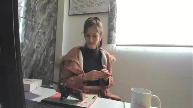 Image 12 of catt_evans1 Stream on Chaturbate on 8 months ago