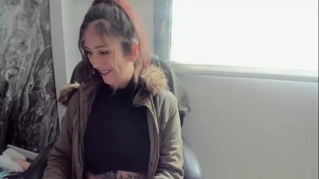 Image 3 of catt_evans1 Stream on Chaturbate on 5 months ago