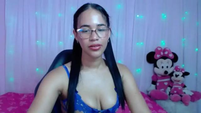 Image 2 of cattaleya_uwu Stream on Chaturbate on 14 months ago