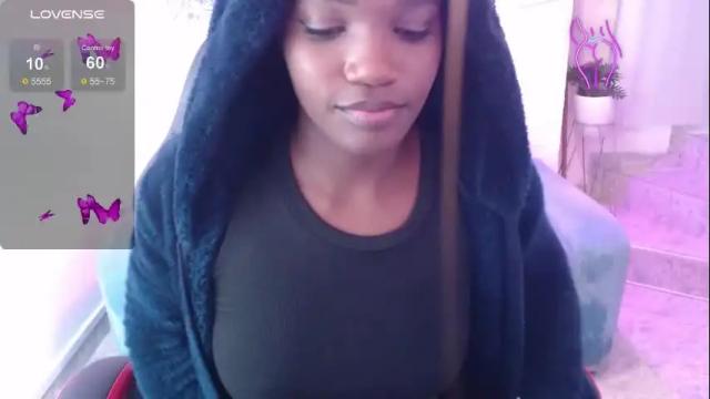 Image 3 of cattalheya Stream on Chaturbate on 1 month ago
