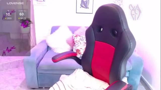 Image 10 of cattalheya Stream on Chaturbate on 16 days ago