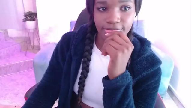 Image 7 of cattalheya Stream on Chaturbate on 8 days ago