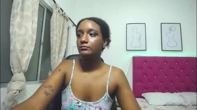 Image 2 of cattleya_hotgirl Stream on Chaturbate on 3 months ago
