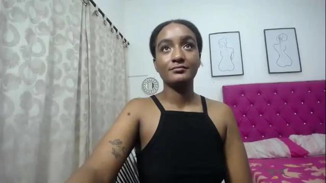 Image 4 of cattleya_hotgirl Stream on Chaturbate on 1 month ago