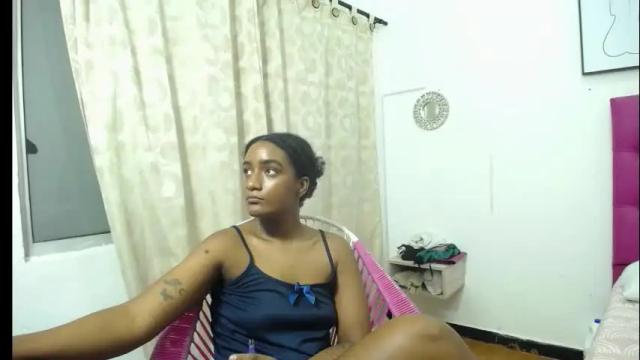 Image 12 of cattleya_hotgirl Stream on Chaturbate on 2 days ago