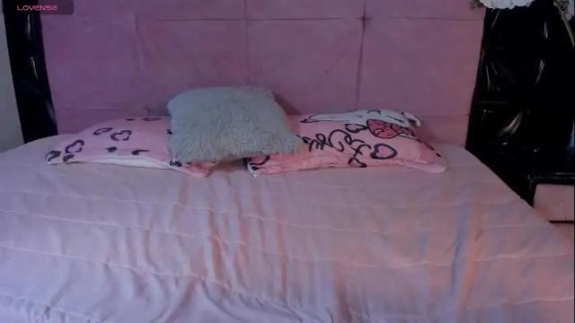 Image 2 of cattleya_jensen Stream on Chaturbate on 22 days ago
