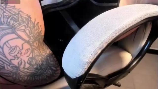 Image 6 of cattleya_jensen Stream on Chaturbate on 1 month ago