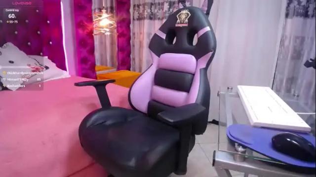 Image 6 of catyuska_bc Stream on Chaturbate on 5 months ago