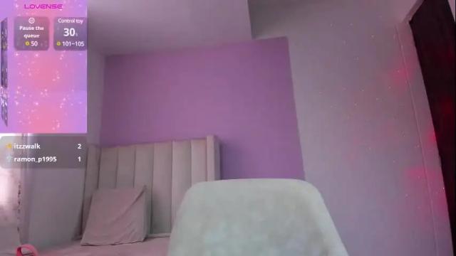 Image 3 of caylin_jordan Stream on Chaturbate on 15 days ago