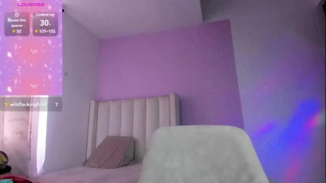 Image 10 of caylin_jordan Stream on Chaturbate on 1 day ago