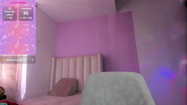 Image 8 of caylin_jordan Stream on Chaturbate on 1 day ago