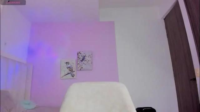 Image 3 of caylin_jordan Stream on Chaturbate on 1 month ago