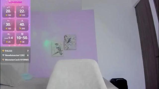 Image 8 of caylin_jordan Stream on Chaturbate on 1 month ago