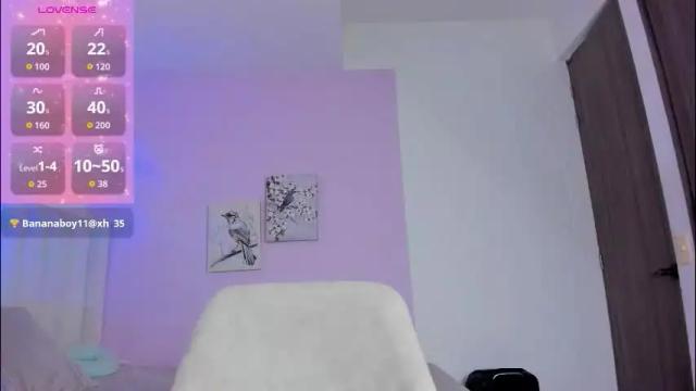 Image 11 of caylin_jordan Stream on Chaturbate on 1 month ago