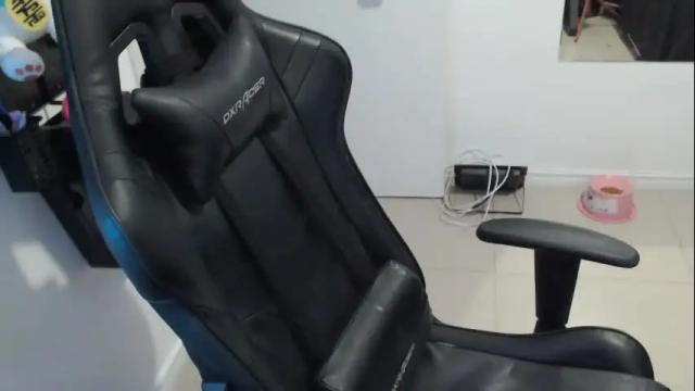 Image 11 of cayra Stream on Chaturbate on 1 month ago
