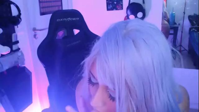 Image 4 of cayra Stream on Chaturbate on 18 days ago