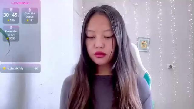 Image 10 of cayx_ Stream on Chaturbate on 15 days ago