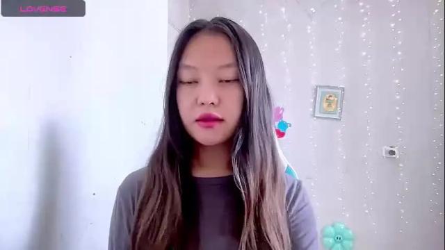 Image 3 of cayx_ Stream on Chaturbate on 15 days ago