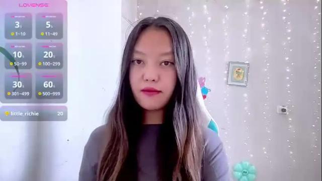 Image 7 of cayx_ Stream on Chaturbate on 15 days ago