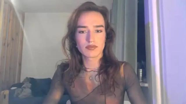 Image 6 of cececunt Stream on Chaturbate on 16 months ago