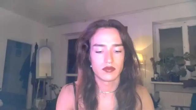 Image 4 of cececunt Stream on Chaturbate on 16 months ago