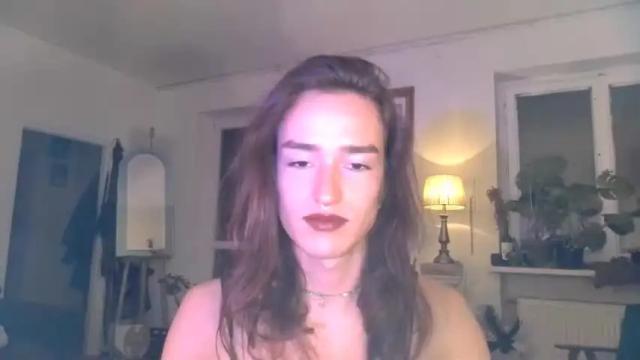 Image 8 of cececunt Stream on Chaturbate on 16 months ago