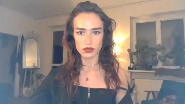 Image 10 of cececunt Stream on Chaturbate on 16 months ago