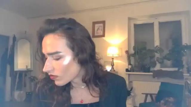 Image 3 of cececunt Stream on Chaturbate on 16 months ago