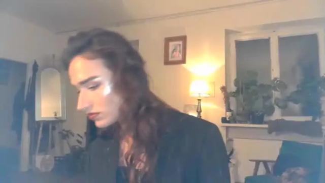 Image 6 of cececunt Stream on Chaturbate on 16 months ago