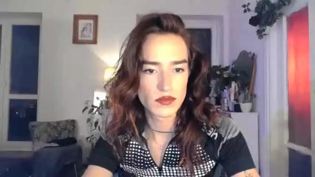 Image 6 of cececunt Stream on Chaturbate on 16 months ago
