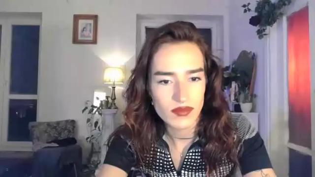 Image 8 of cececunt Stream on Chaturbate on 16 months ago