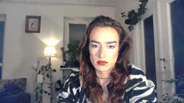 Image 2 of cececunt Stream on Chaturbate on 16 months ago