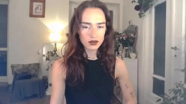 Image 12 of cececunt Stream on Chaturbate on 16 months ago
