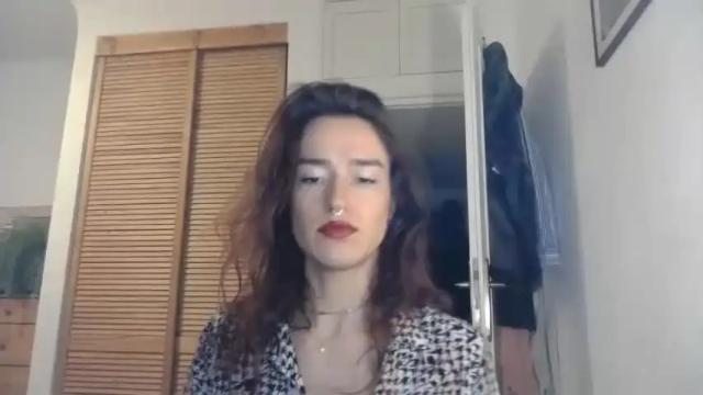 Image 3 of cececunt Stream on Chaturbate on 16 months ago