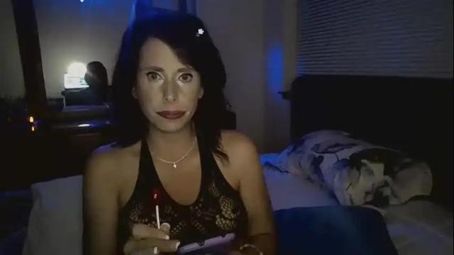 Image 4 of cecileesohless Stream on Chaturbate on 20 months ago