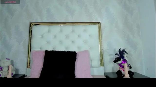 Image 3 of celesstte_0 Stream on Chaturbate on 1 month ago