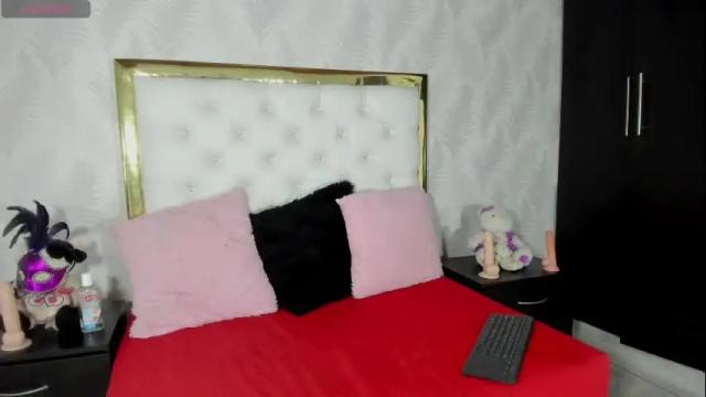 Image 2 of celesstte_0 Stream on Chaturbate on 1 month ago