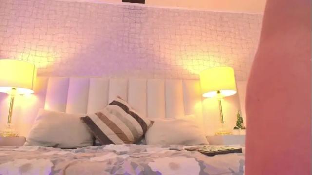 Image 7 of celeste_017 Stream on Chaturbate on 22 days ago