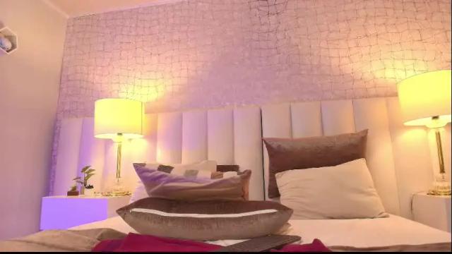 Image 11 of celeste_017 Stream on Chaturbate on 4 days ago