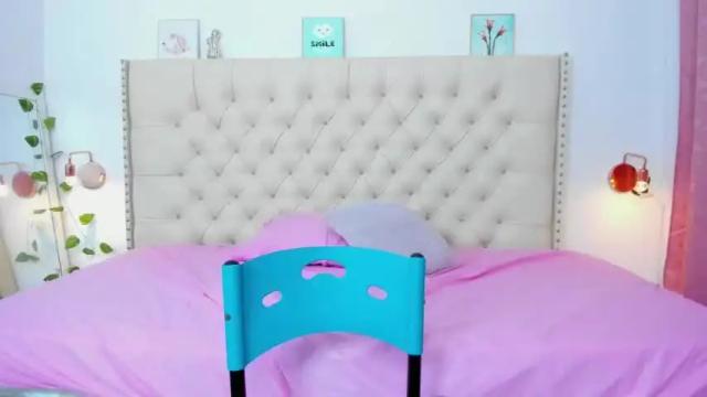 Image 12 of celeste_beautiful Stream on Chaturbate on 13 months ago