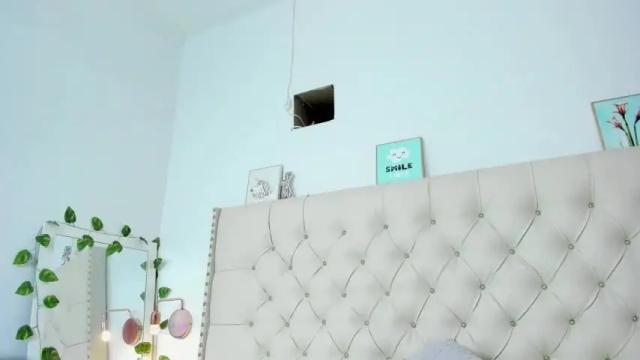 Image 7 of celeste_beautiful Stream on Chaturbate on 13 months ago