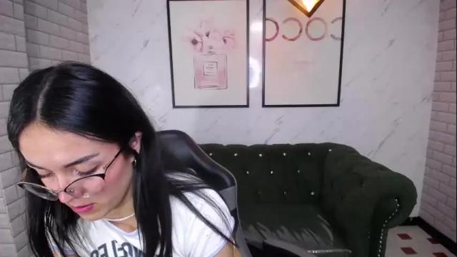 Image 10 of celeste_lee_v Stream on Chaturbate on 1 month ago