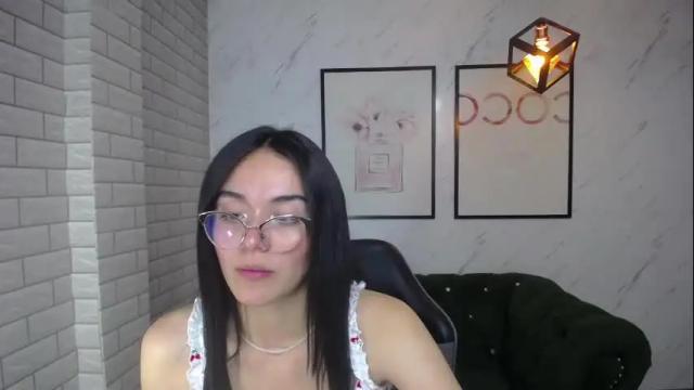 Image 10 of celeste_lee_v Stream on Chaturbate on 1 month ago